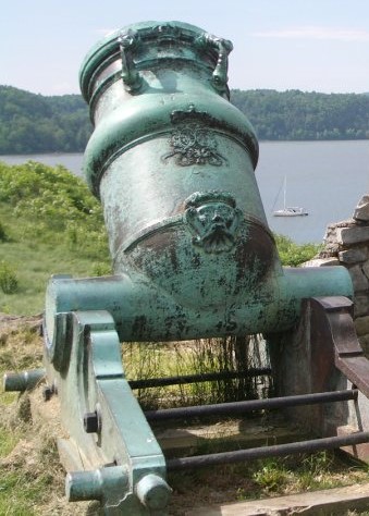 29677_452477216240_6814661_n (2)